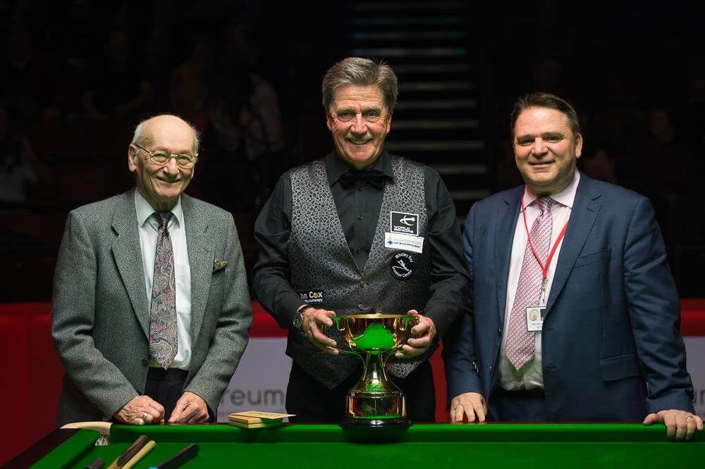 Cliff Thorburn with the Seniors Masters trophy, 2018